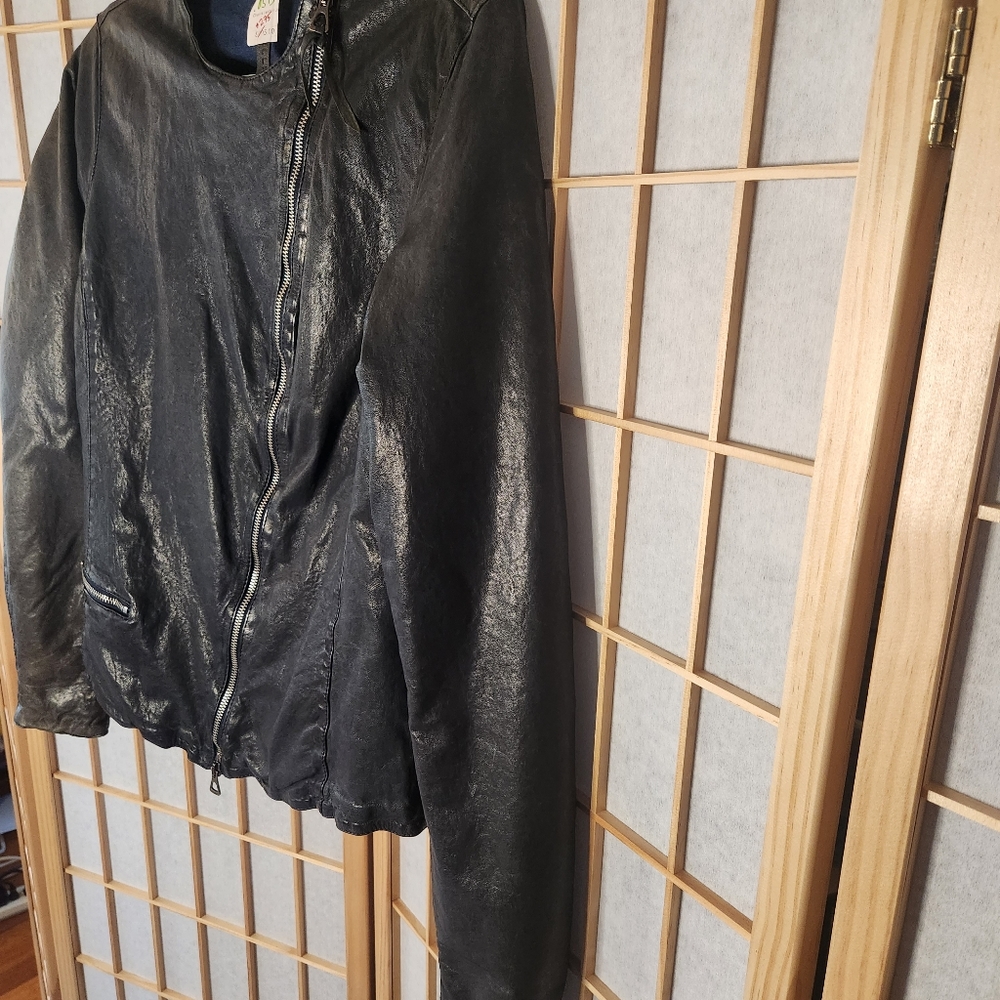 Italian Leather Jacket - Picture 6 of 7